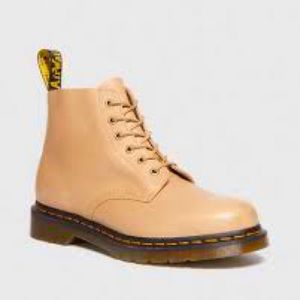 Dr. Martens 1460 Pascal Virginia Leather Boots.
